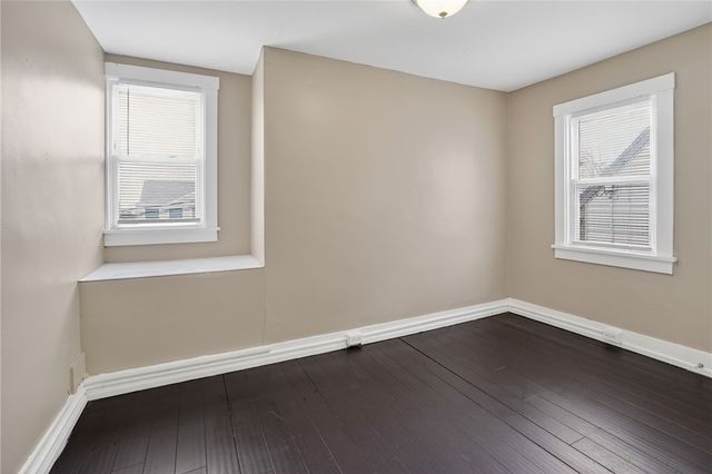 817 Elizabeth St, Wilkins Twp, PA 15221