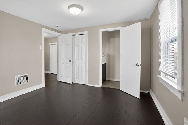 817 Elizabeth St, Wilkins Twp, PA 15221
