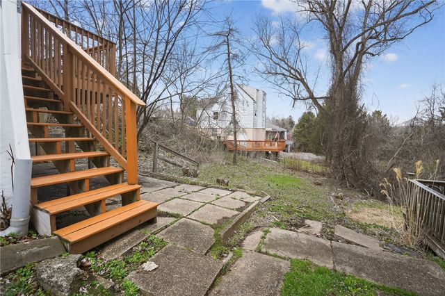 817 Elizabeth St, Wilkins Twp, PA 15221