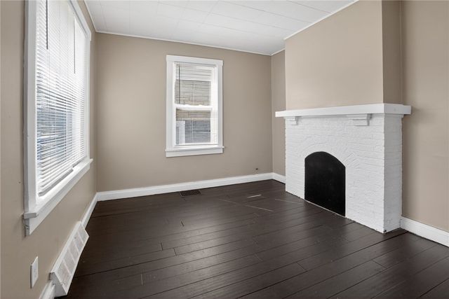 817 Elizabeth St, Wilkins Twp, PA 15221