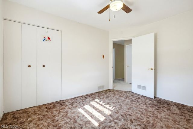 819 Navajo Trail, Macedonia, OH 44056