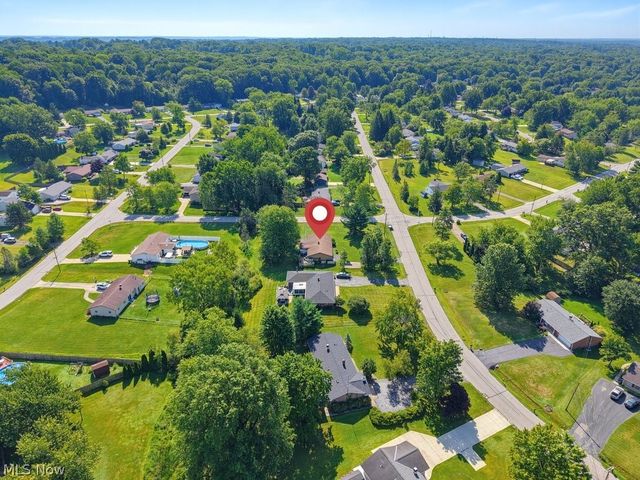 819 Navajo Trail, Macedonia, OH 44056