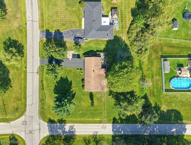 819 Navajo Trail, Macedonia, OH 44056