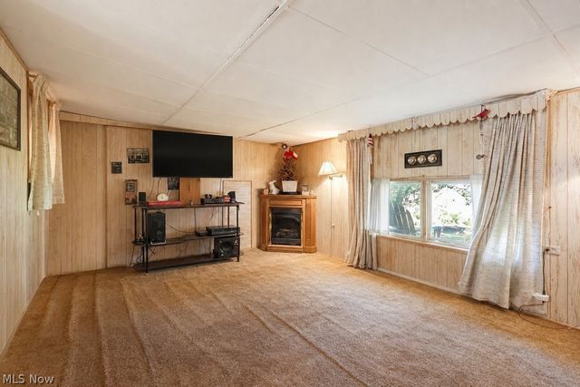 819 Navajo Trail, Macedonia, OH 44056
