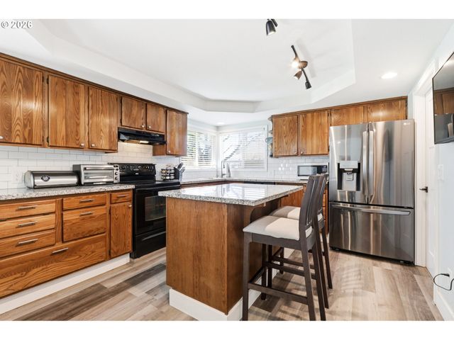 12706 Ne 39TH St, Vancouver, WA 98682