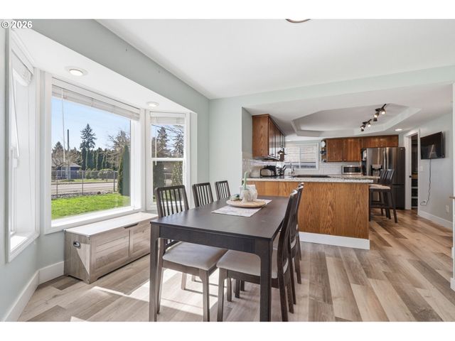 12706 Ne 39TH St, Vancouver, WA 98682