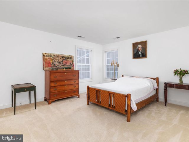 514 SLEIGH DR, Cross Junction, VA 22625