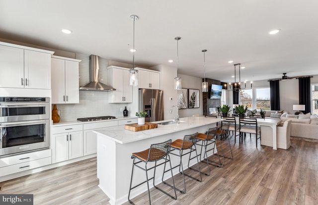 42626 WAXPOOL RD, Ashburn, VA 20148