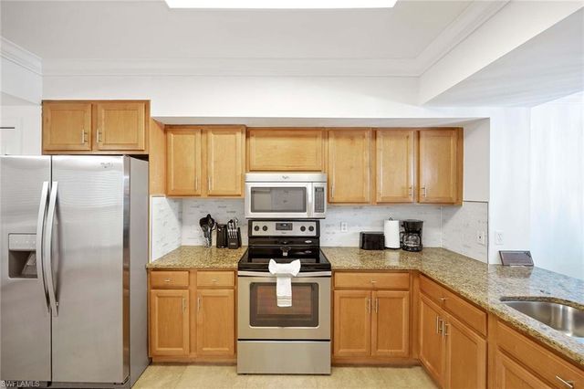 5455 Worthington LN 103, Naples, FL 34110