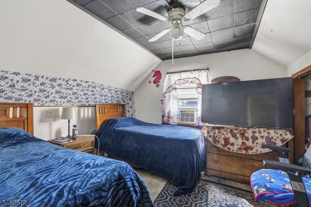406 W 15Th St, Linden City, NJ 07036