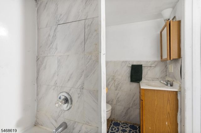 406 W 15Th St, Linden City, NJ 07036