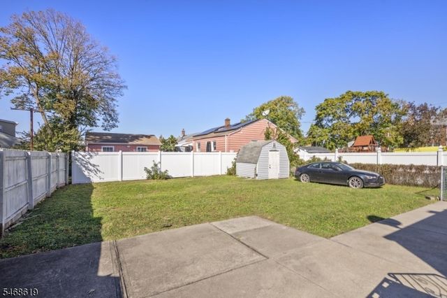 406 W 15Th St, Linden City, NJ 07036