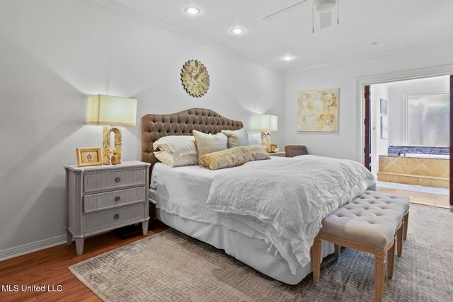 4211 N Honeysuckle Lane, Jackson, MS 39211