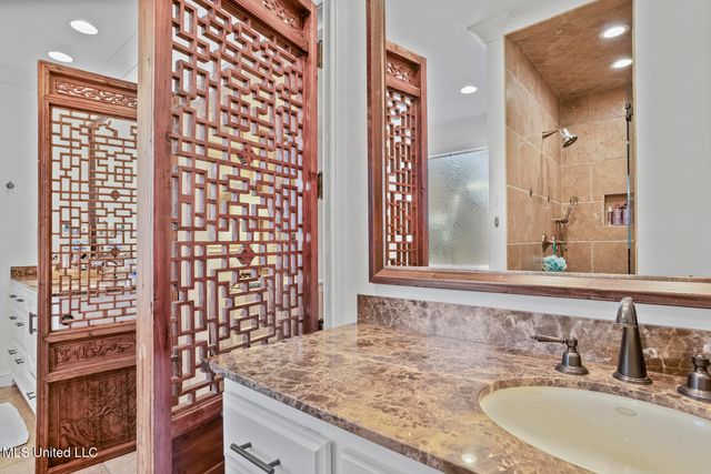 4211 N Honeysuckle Lane, Jackson, MS 39211