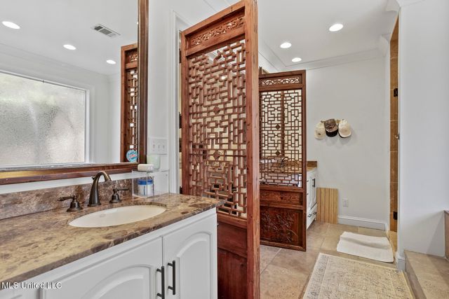 4211 N Honeysuckle Lane, Jackson, MS 39211