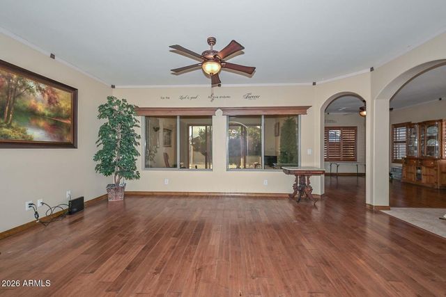 10841 W ANGELS Lane, Peoria, AZ 85373