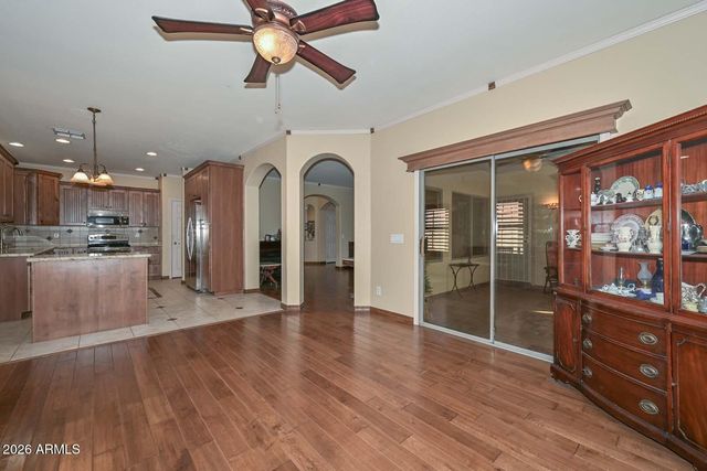 10841 W ANGELS Lane, Peoria, AZ 85373