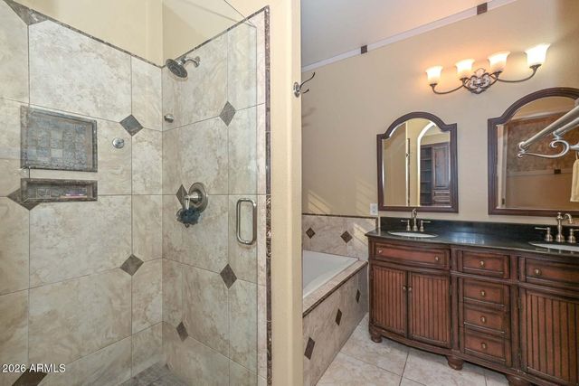 10841 W ANGELS Lane, Peoria, AZ 85373