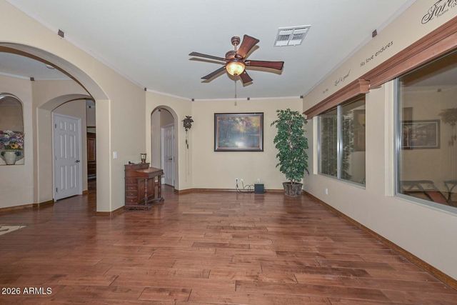 10841 W ANGELS Lane, Peoria, AZ 85373