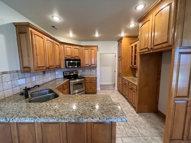 1042 Tarah Knolls Circle, Centerton, AR 72719