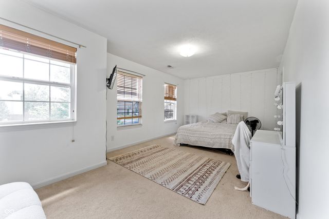 3058 McIntosh Drive, Bargersville, IN 46106