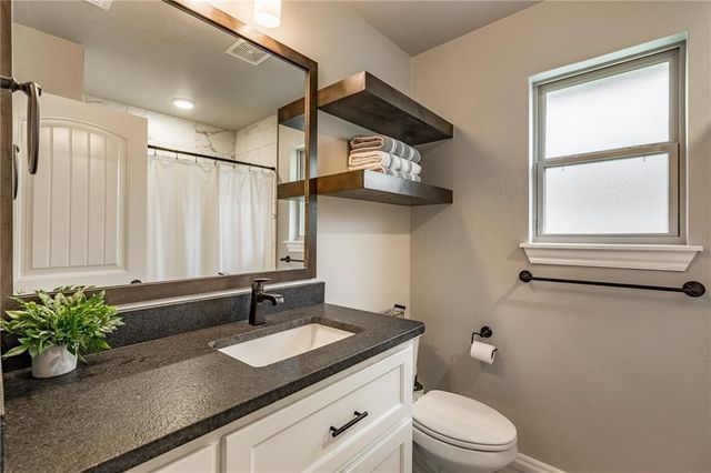2816 Oak Hill Avenue, Edmond, OK 73034