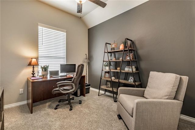2816 Oak Hill Avenue, Edmond, OK 73034
