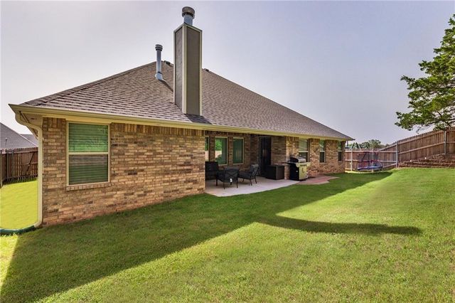 2816 Oak Hill Avenue, Edmond, OK 73034