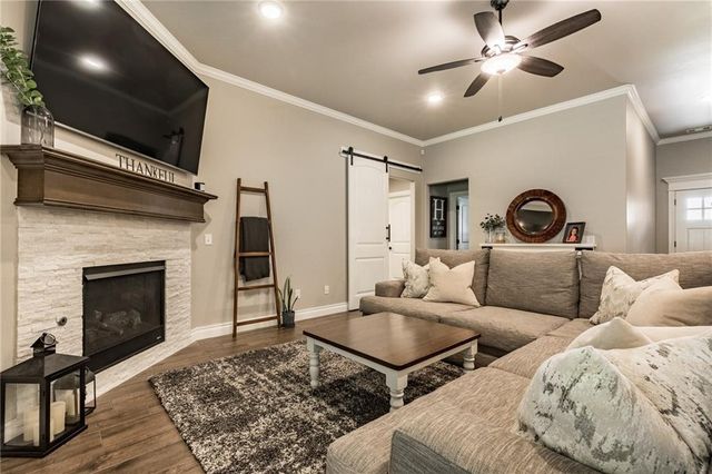 2816 Oak Hill Avenue, Edmond, OK 73034
