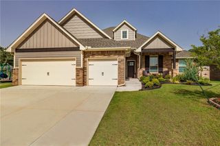 2816 Oak Hill Avenue, Edmond, OK 73034