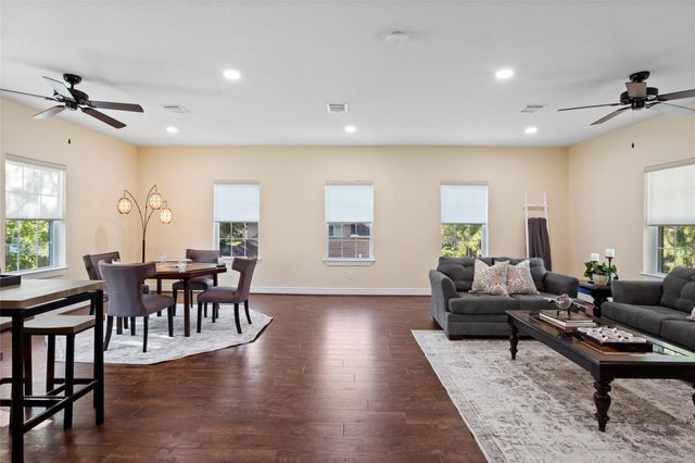 172 Bent Tree Lane, Montgomery, TX 77356