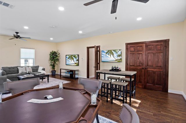 172 Bent Tree Lane, Montgomery, TX 77356