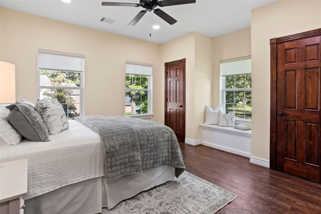 172 Bent Tree Lane, Montgomery, TX 77356