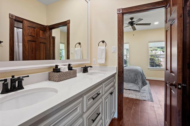 172 Bent Tree Lane, Montgomery, TX 77356