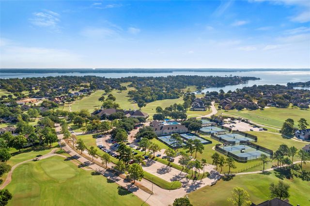 172 Bent Tree Lane, Montgomery, TX 77356