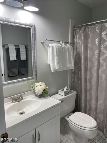 3914 Orange Grove BLVD 5, North Fort Myers, FL 33903
