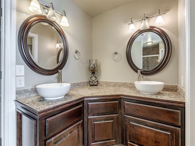 2812 Dalewood Terrace, Norman, OK 73071