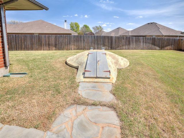 2812 Dalewood Terrace, Norman, OK 73071