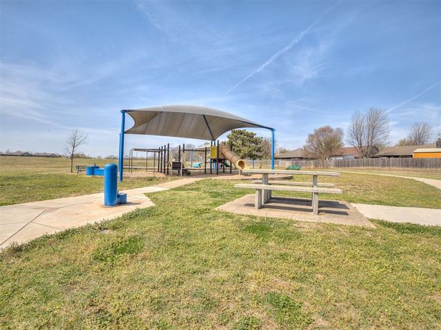 2812 Dalewood Terrace, Norman, OK 73071