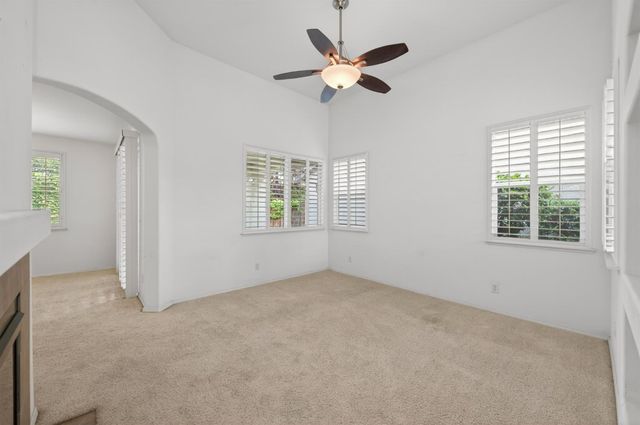 4113 W Cherry Tree Lane, Fresno, CA 93722