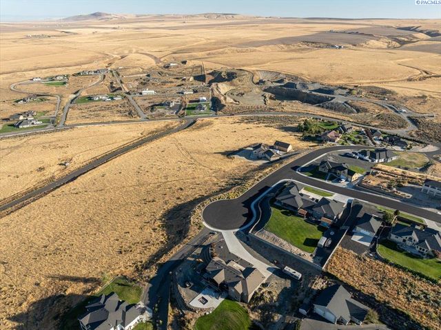 32705 S Cantera, Kennewick, WA 99338