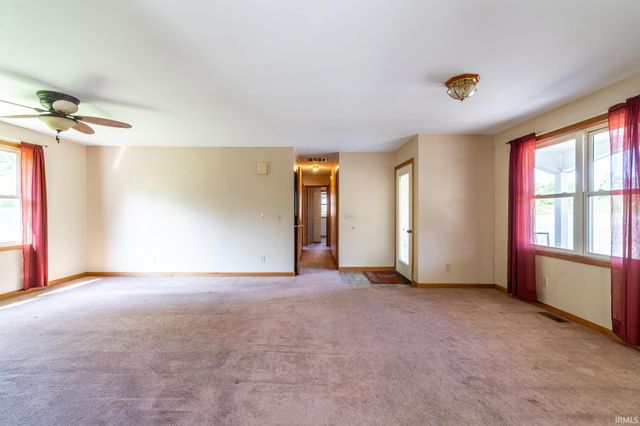 9540 E 500 S Road, Wolcottville, IN 46795