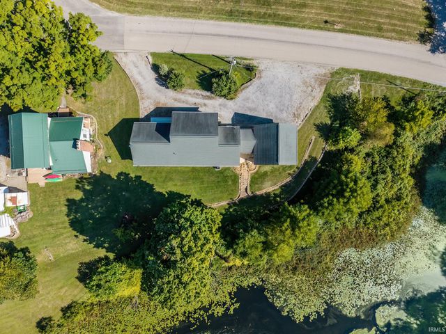 9540 E 500 S Road, Wolcottville, IN 46795