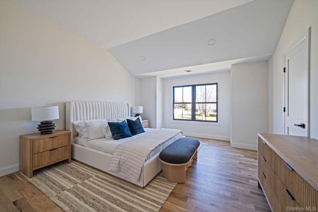 85 Roanoke Court, Riverhead, NY 11901