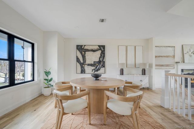 85 Roanoke Court, Riverhead, NY 11901