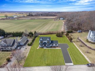 85 Roanoke Court, Riverhead, NY 11901