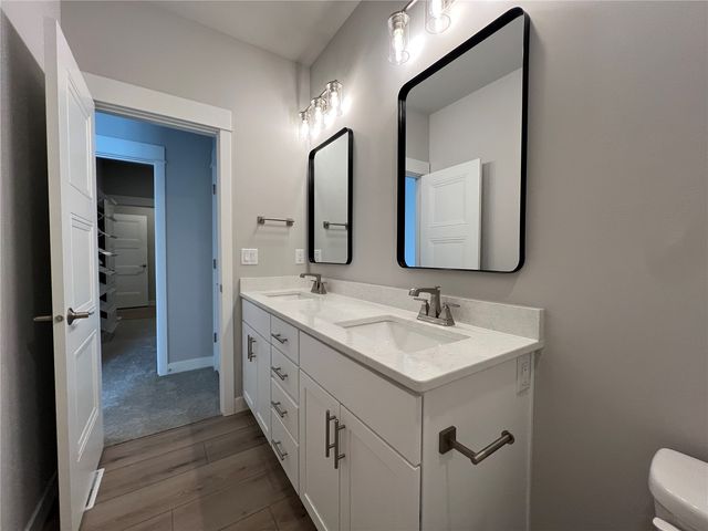 1222 Berkshire Lane, North Liberty, IA 52317