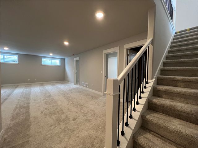 1222 Berkshire Lane, North Liberty, IA 52317