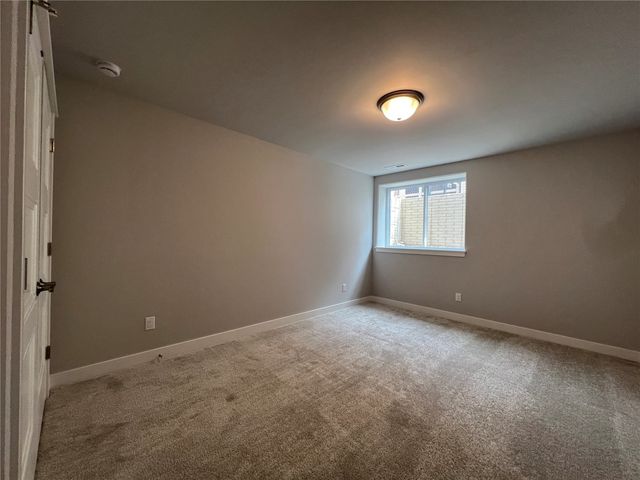 1222 Berkshire Lane, North Liberty, IA 52317