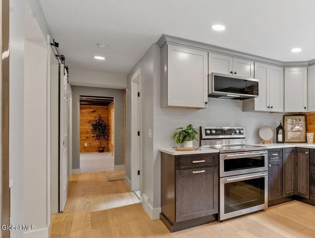 20 N Pine Drive, Nassau, NY 12123